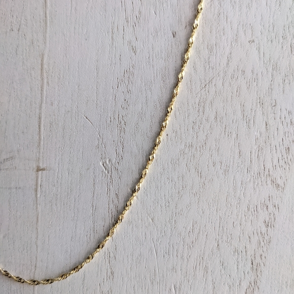 10K Solid Gold Singapore Chain Necklace "Weavers of Connection" necklace - Picture 9 of 16